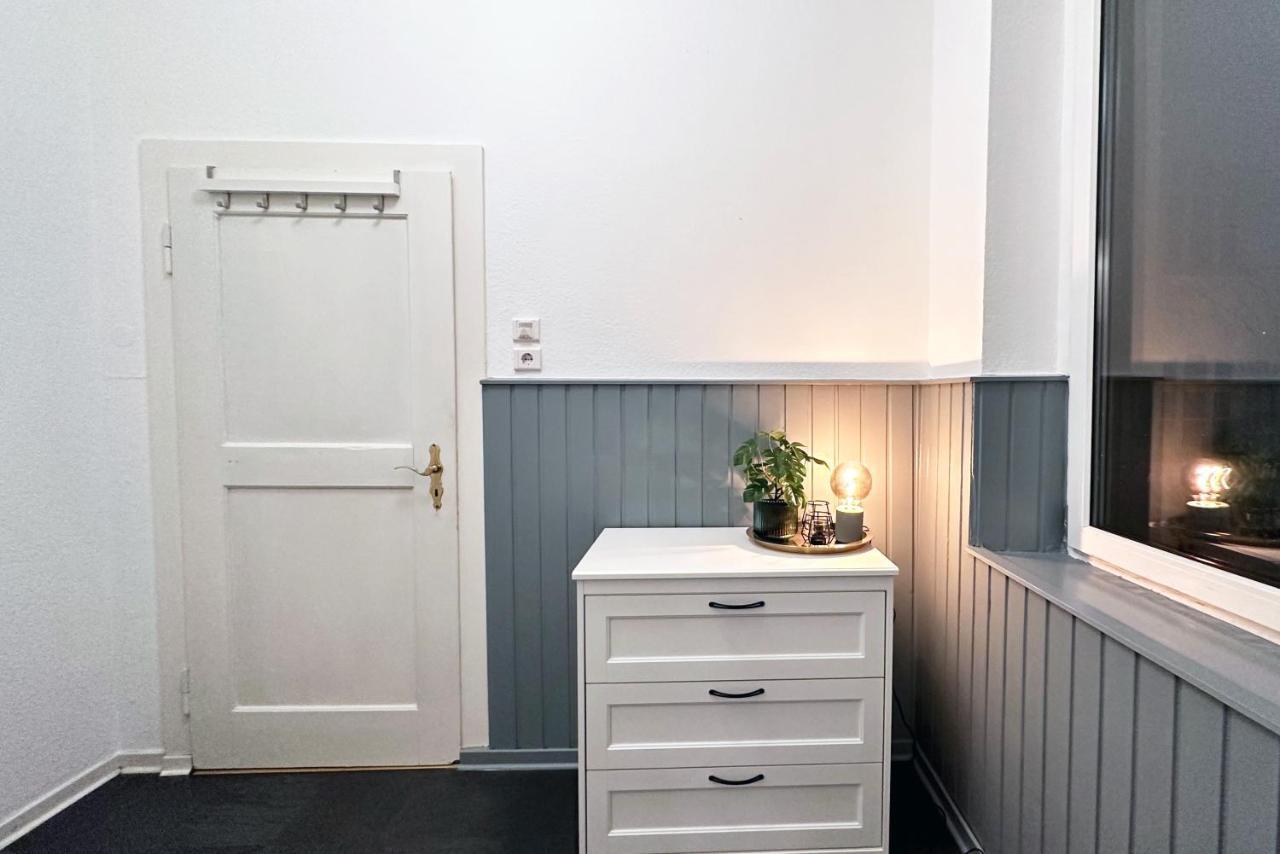 Ruhiges Office-Apartment Mit Kueche - Beuys Apartments Krefeld Zewnętrze zdjęcie